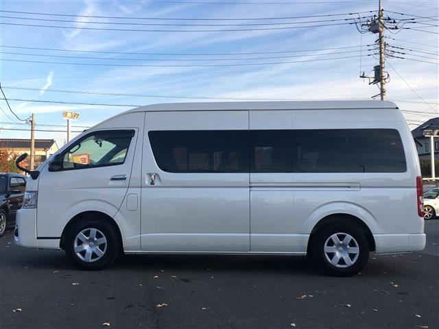7928-Japan Used 2015 Toyota Hiace Commuter Vans for Sale 