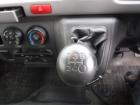 TOYOTA HIACE DX 4WD 2013