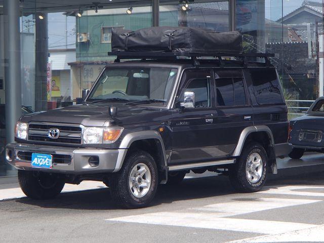 Toyota Landcruiser VAN